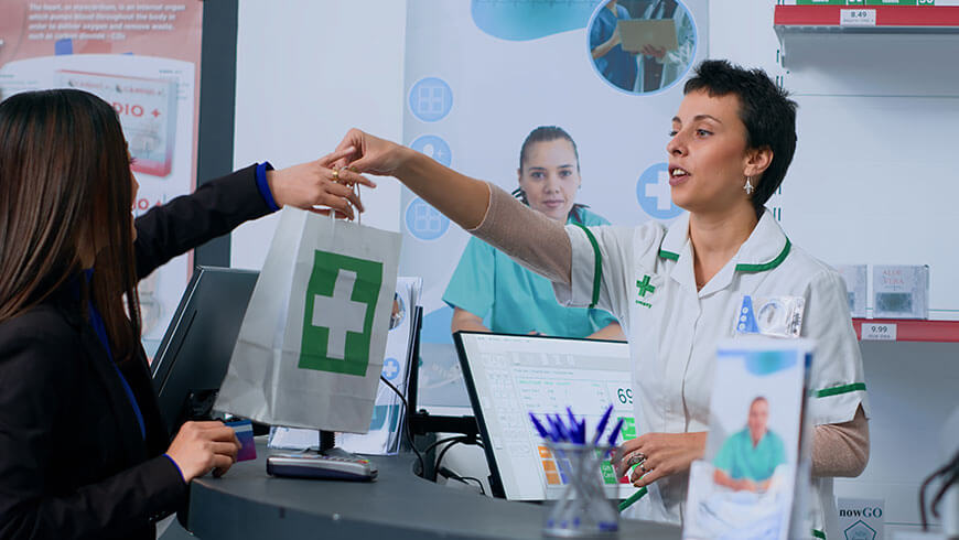 Comment optimiser l’espace comptoir en pharmacie ?