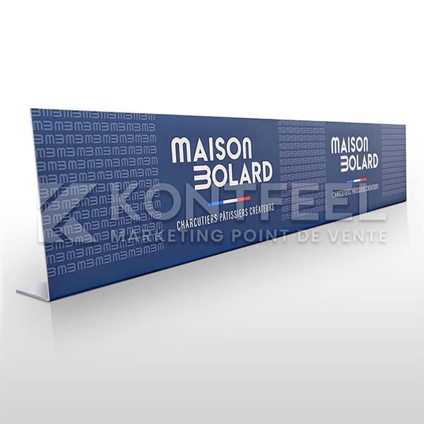 fronton de magasin en plastique personnalise