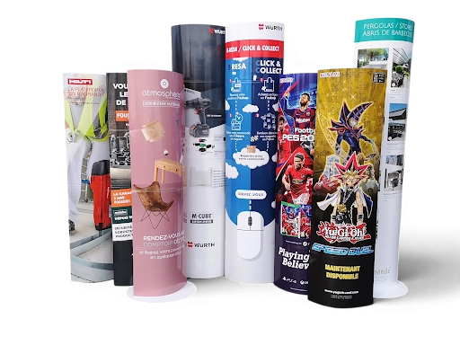 Totem publicitaire en carton elliptique en point de vente GMS